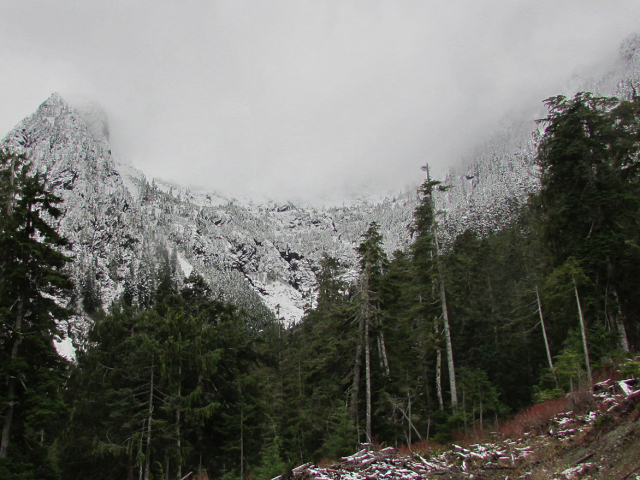 Kokummi-Pass-trail-start